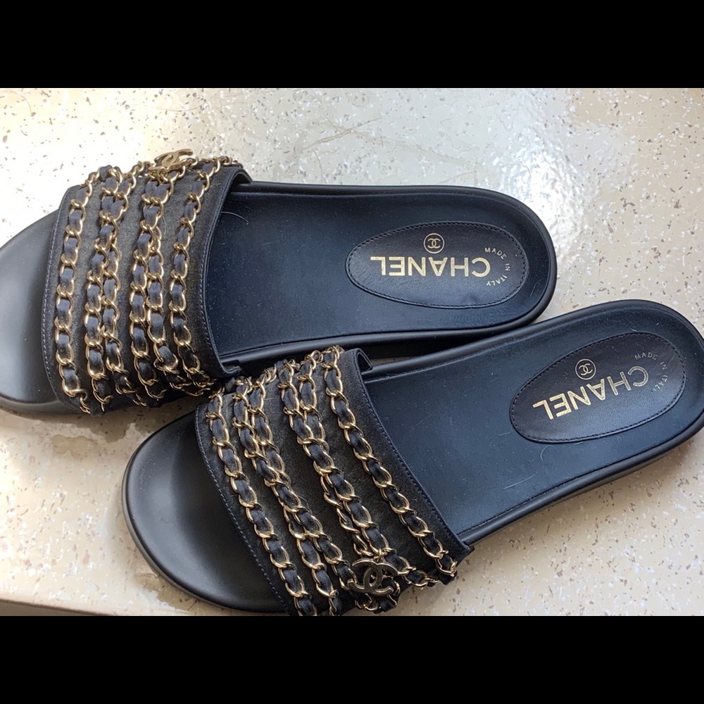 Chanel sandals - Picture 2 of 2